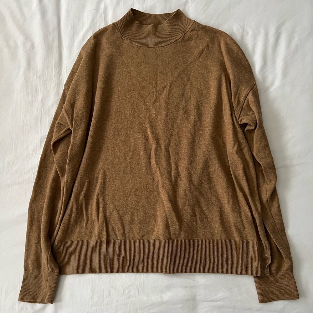 Old Navy Sweater